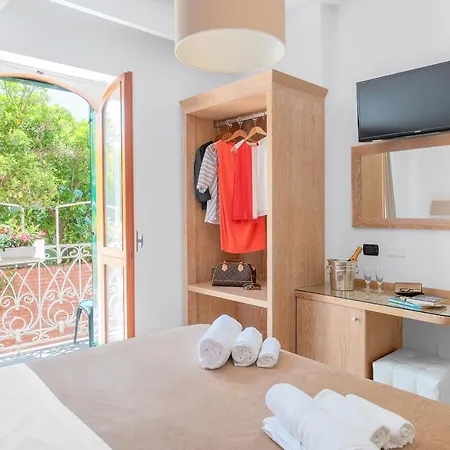 Relais Francesca Bed & Breakfast