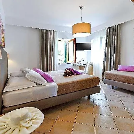 Nocleg ze śniadaniem Relais Francesca 3*